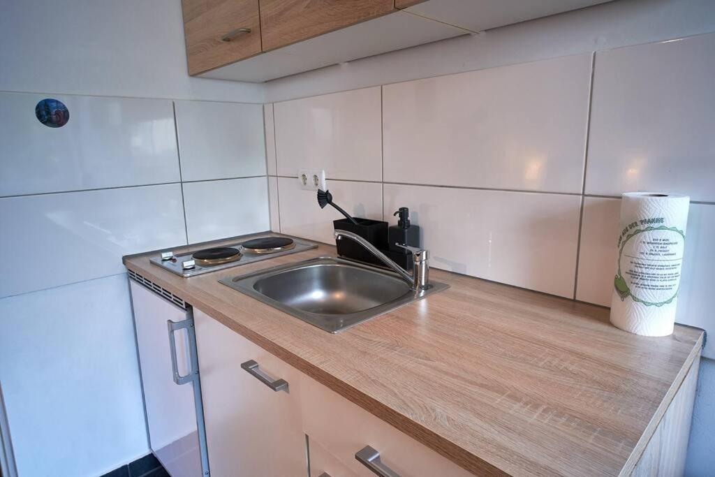 Mivano-Apartments *Netflix *Zentral *Wifi Celle Buitenkant foto
